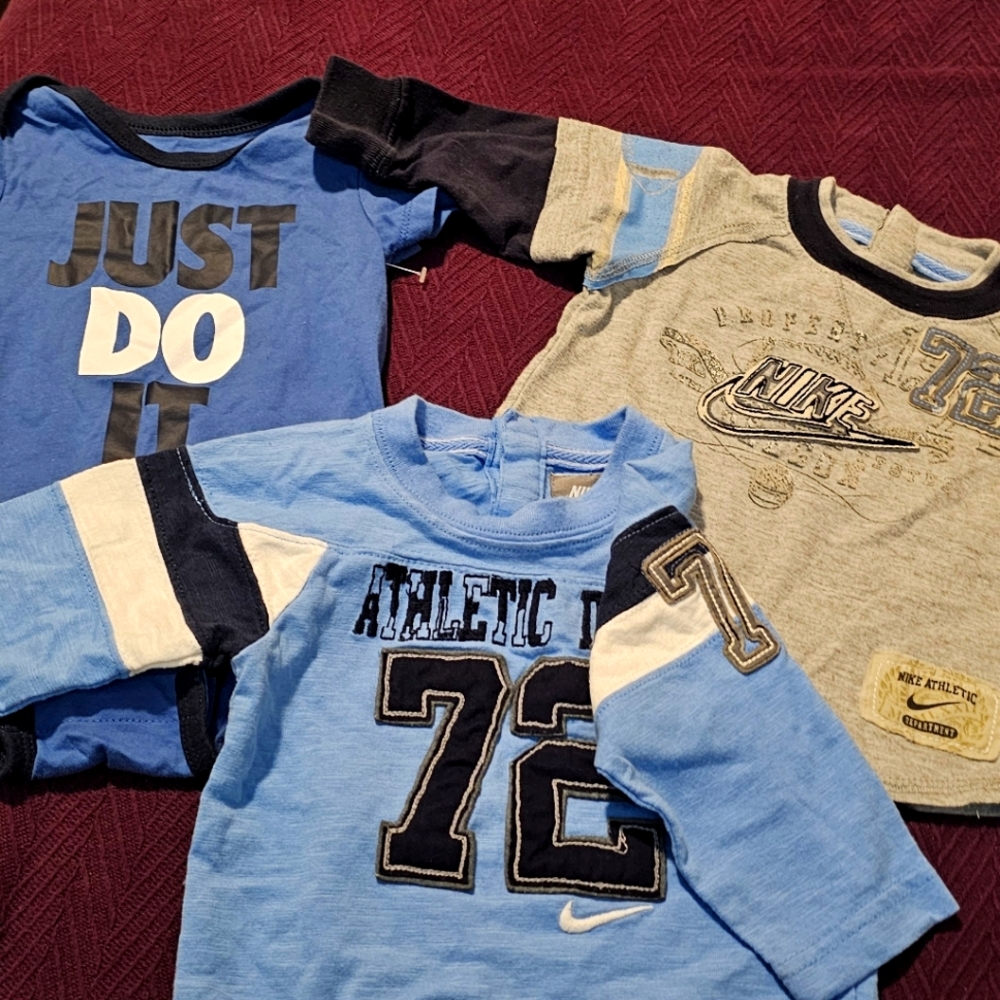 Nike infant 6 months retro jersey style
